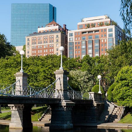 The Newbury Boston Ξενοδοχείο Εξωτερικό φωτογραφία The Charles River Esplanade