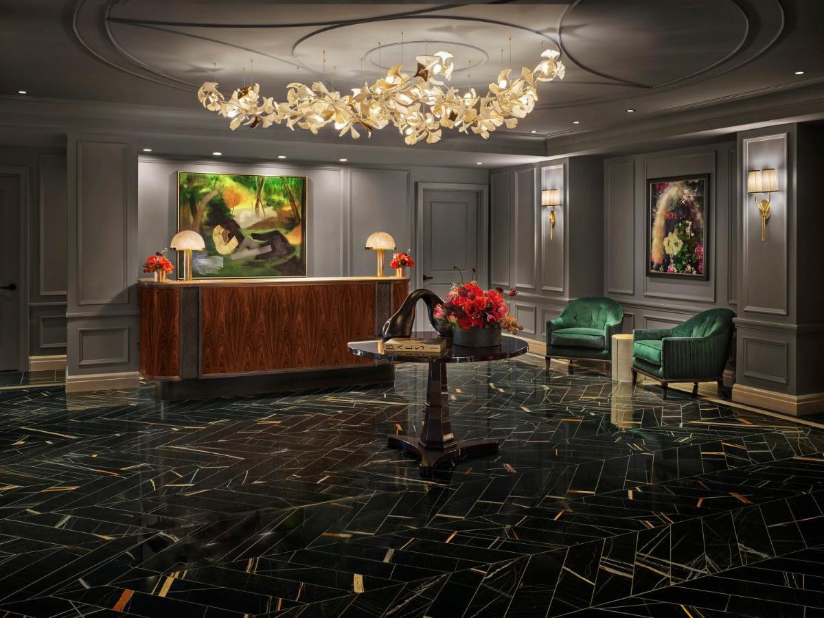 The Newbury Boston Ξενοδοχείο Εξωτερικό φωτογραφία The lobby of the Four Seasons Hotel