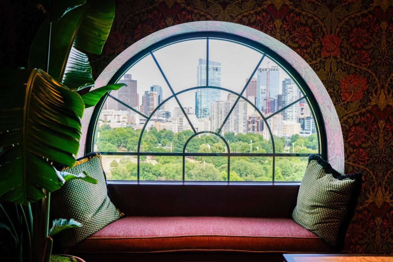 The Newbury Boston Ξενοδοχείο Εξωτερικό φωτογραφία View from the window of the 1001 Club